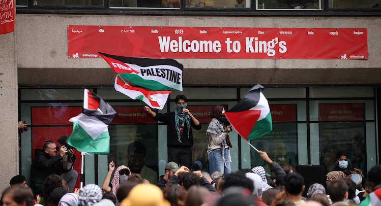 Why Some Academics Are Told Not To Acknowledge Jewish Holidays