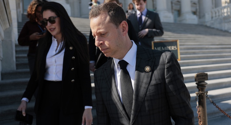 America’s Political-Violence Problem and Its Anti-Semitism Crisis Are Colliding